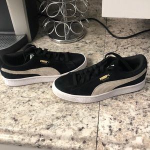 Puma Suede Athletic Shoes